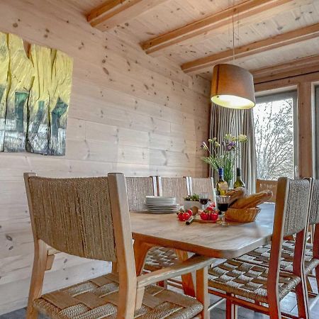 Traumhaff Kuestenchalets - Einzigartige Chalets An Der Ostsee. Ganz Aus Laerchenholz Mit Kamin Und Sauna Vogelsang-Warsin المظهر الخارجي الصورة